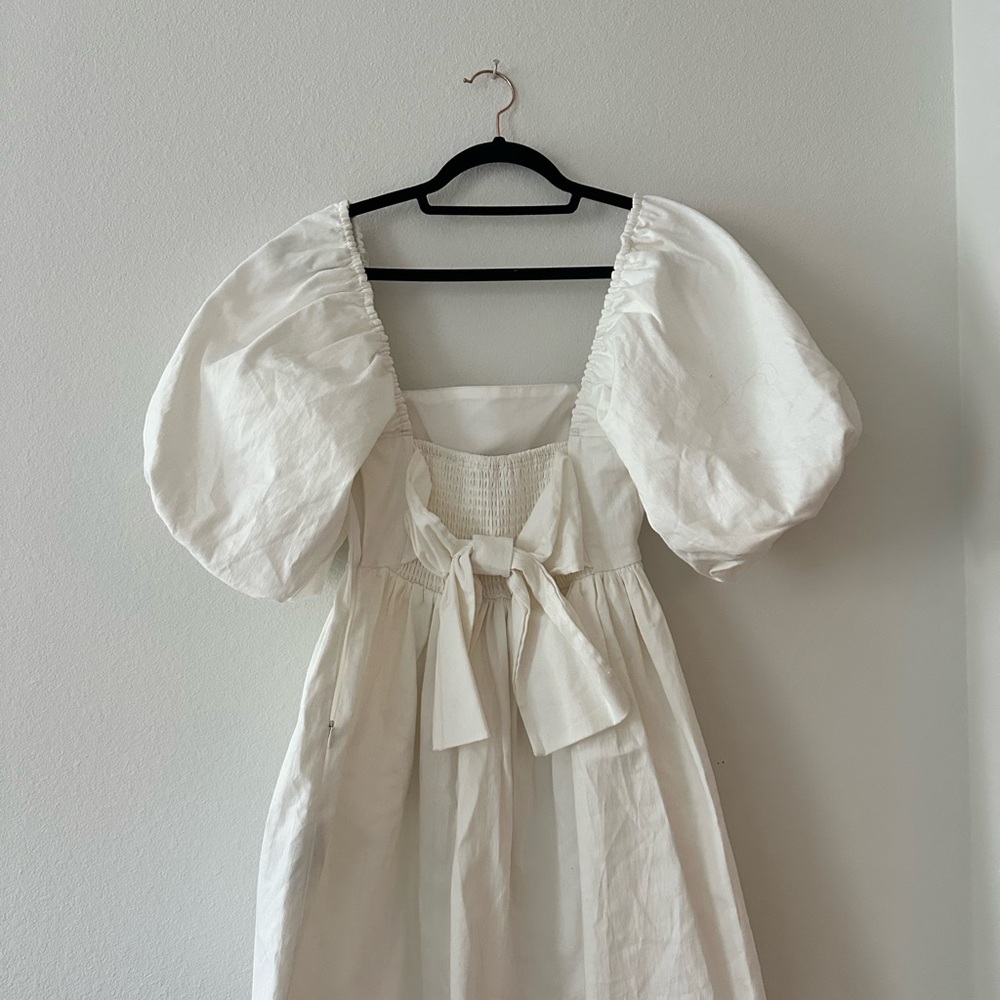 White Puff Sleeve Dress